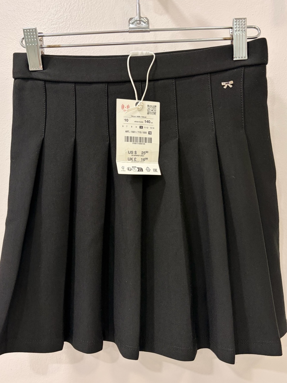 Zara Girls Size 10 Black Pleated Skirt NWT